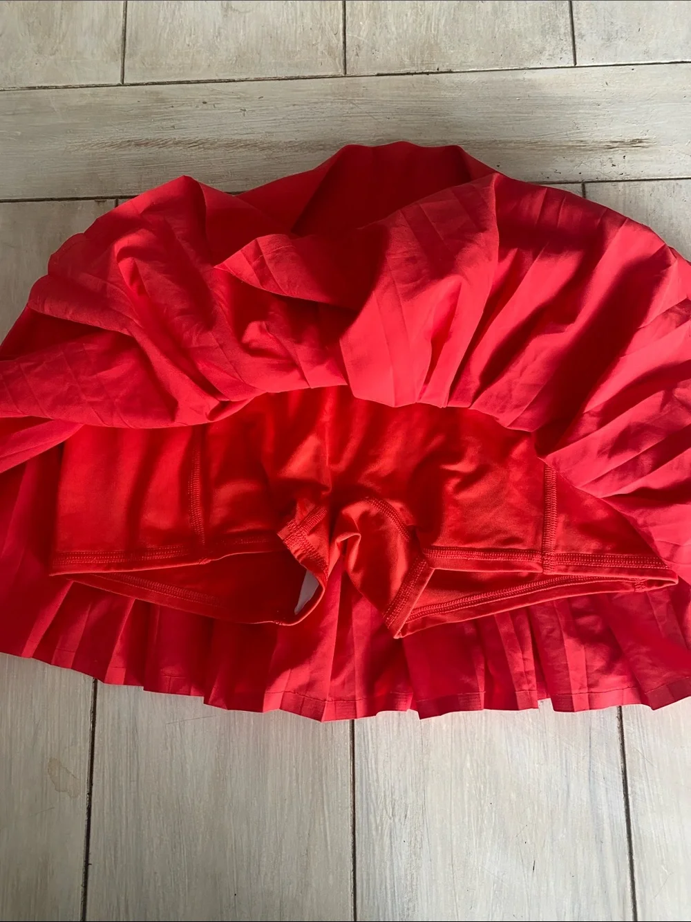 Alo Yoga Grand Slam Red Pleated Tennis Skirt Small - Picture 5 of 7